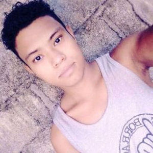 Meet your Posher, Hector jose